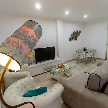 Apartment Sh Pilucas Moderno Con Patio