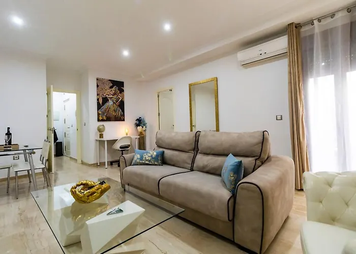 Sh Piluca's Home. Moderno Con Patio Apartamento