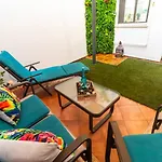 Apartment Sh Piluca's Home. Moderno Con Patio