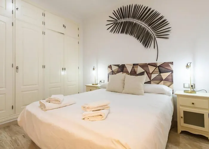 Sh Piluca's Home. Moderno Con Patio Apartment *