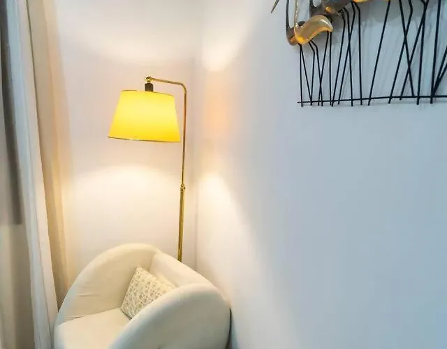 Sh Piluca's Home. Moderno Con Patio * Cadiz