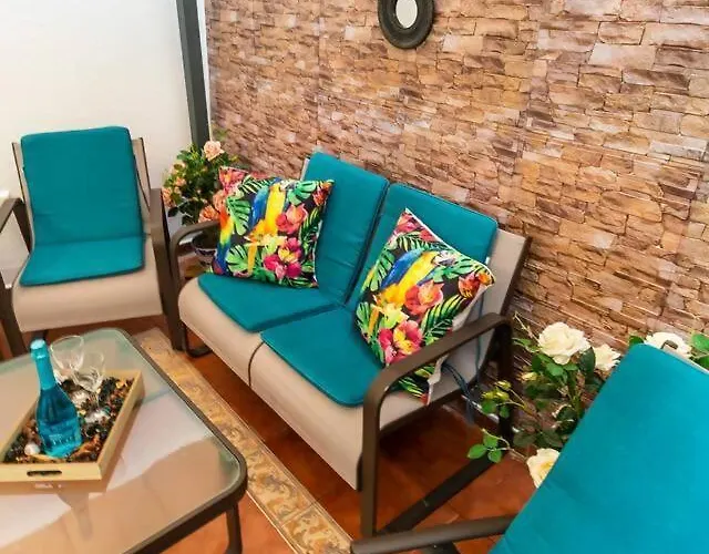 Sh Piluca's Home. Moderno Con Patio * Cadiz