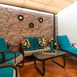 Sh Piluca's Home. Moderno Con Patio *
