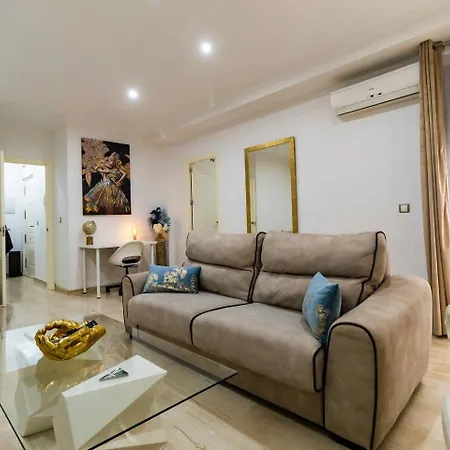 Sh Piluca's Moderno Con Patio Apartamento