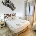 Apartamento Sh Piluca's Home. Moderno Con Patio *