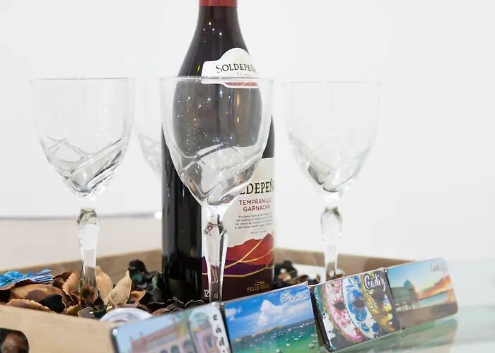 Sh Piluca's Home. Moderno Con Patio Daire